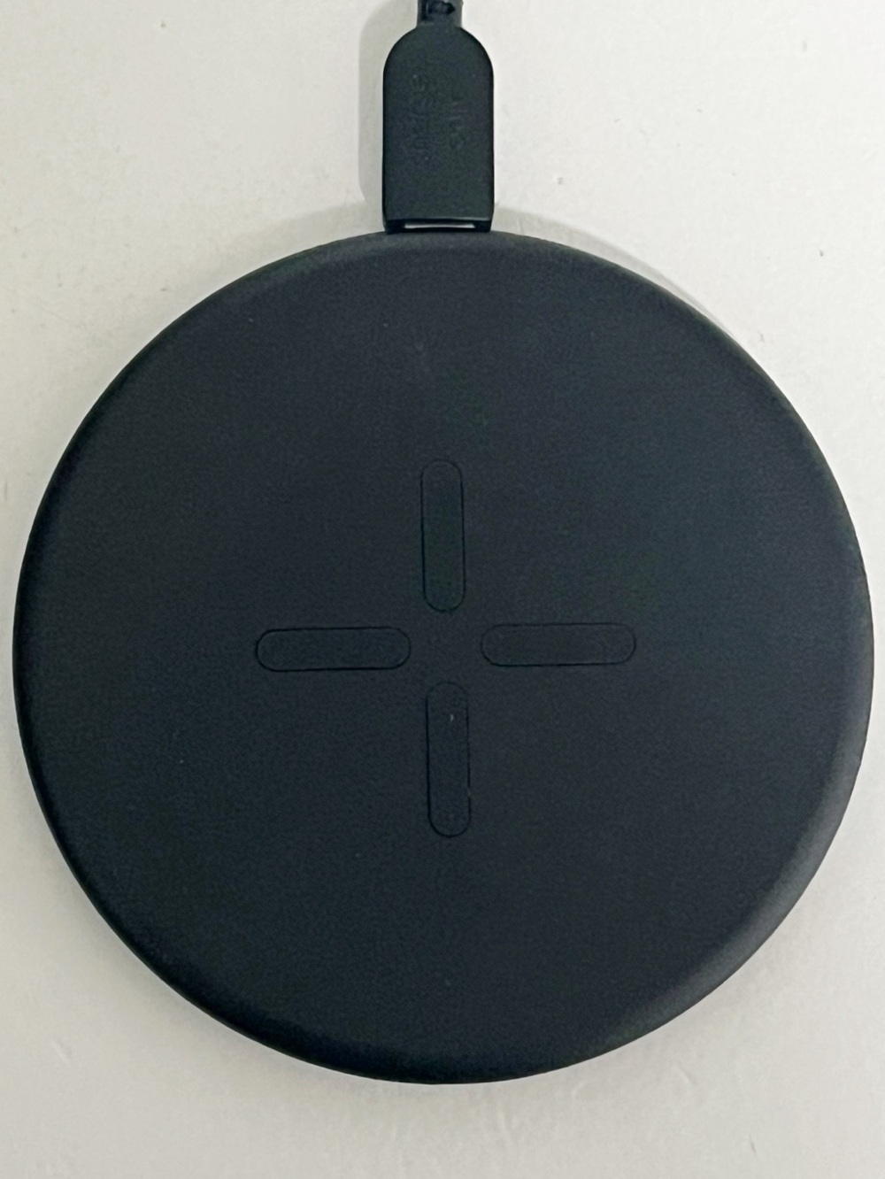 IKEA LIVBOJ circular charging pad, minimalist cross design wireless charger